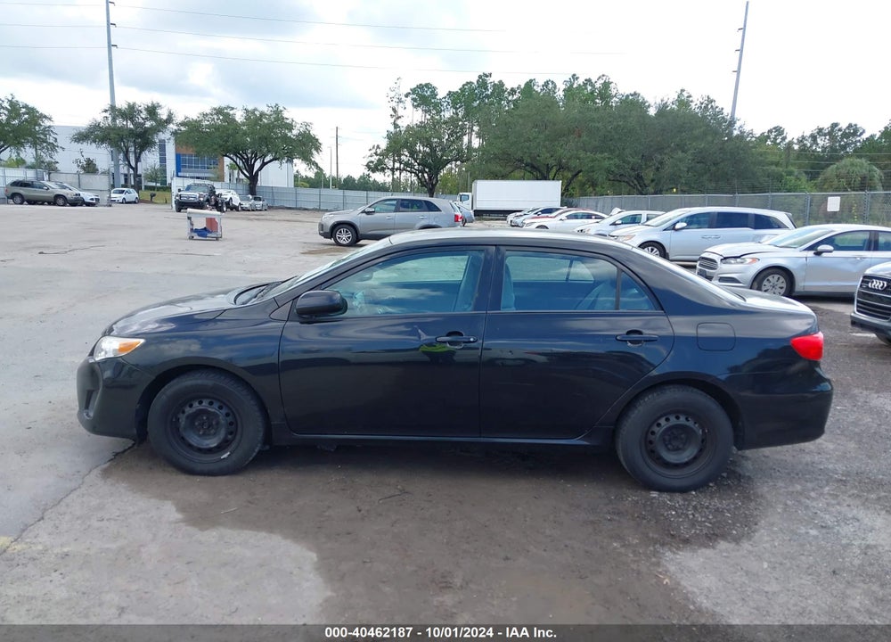 2011 TOYOTA COROLLA LE VIN: 2T1BU4EE6BC698471