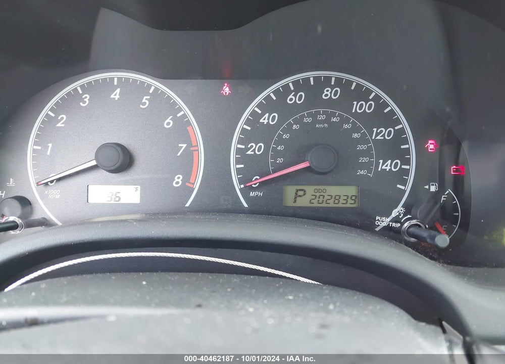 2011 TOYOTA COROLLA LE VIN: 2T1BU4EE6BC698471