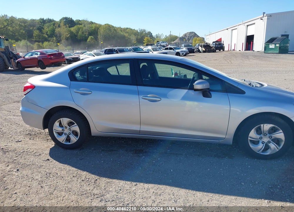 2015 HONDA CIVIC LX VIN: 19XFB2F55FE115521