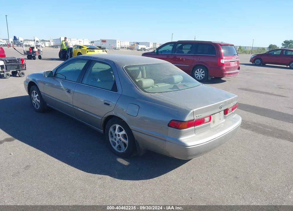 1999 TOYOTA CAMRY XLE V6 VIN: 4T1BF28K0XU076616