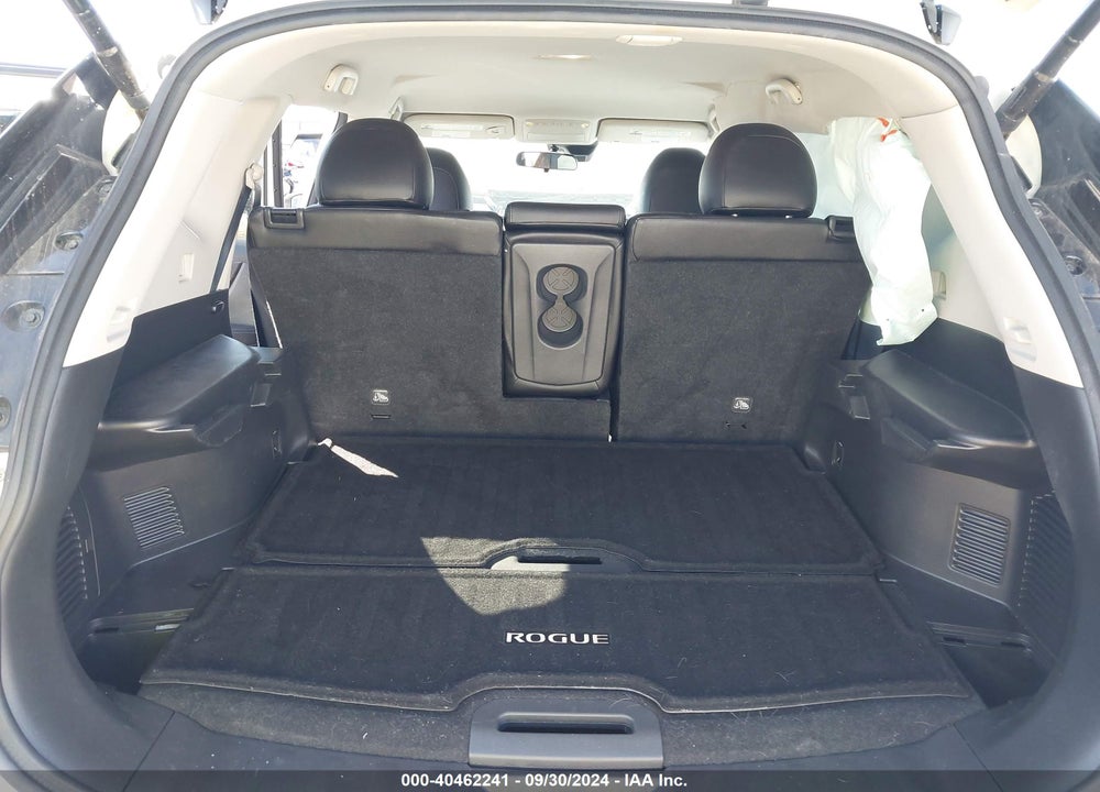 2019 NISSAN ROGUE SV VIN: 5N1AT2MT0KC798699