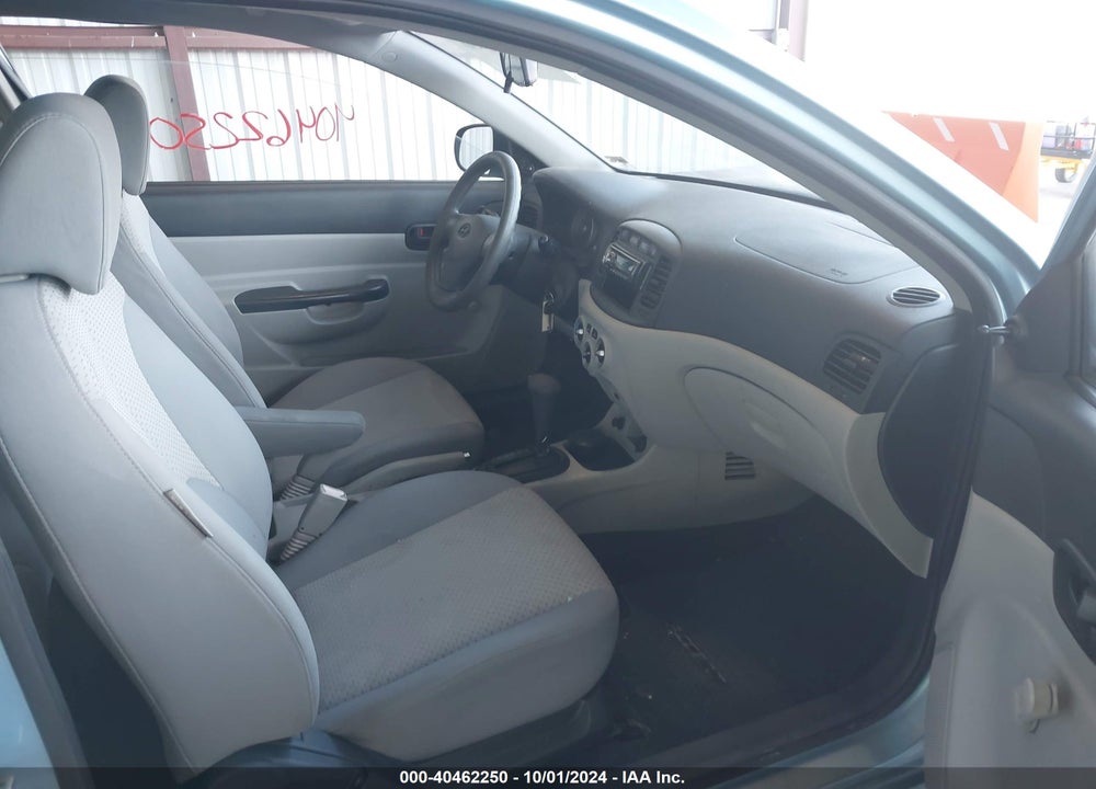 2010 HYUNDAI ACCENT GS VIN: KMHCM3AC2AU186027