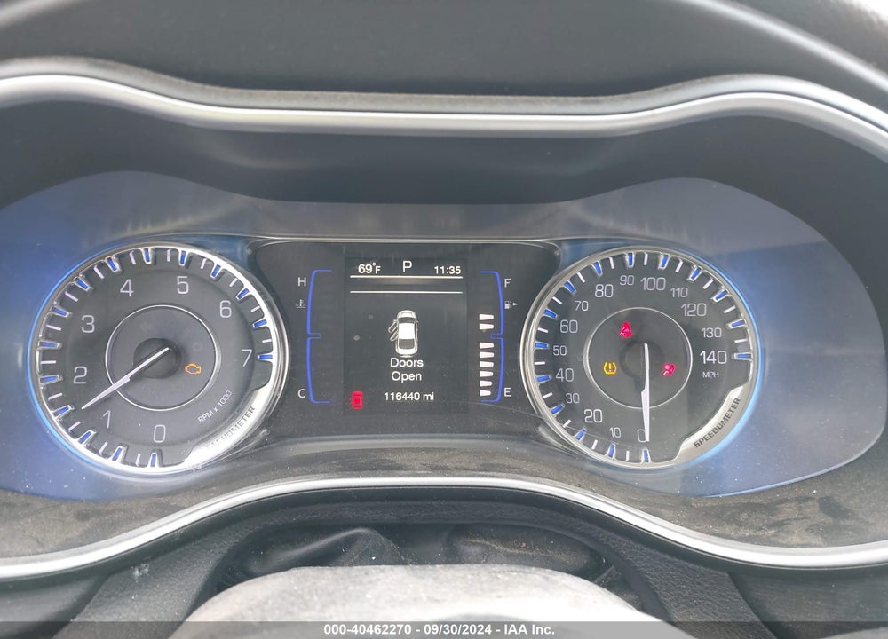 2016 CHRYSLER 200 LIMITED VIN: 1C3CCCAG5GN111176