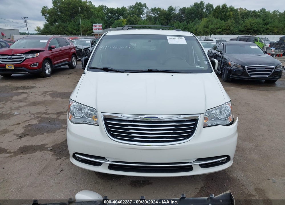 2011 CHRYSLER TOWN & COUNTRY TOURING-L VIN: 2A4RR8DG0BR607201