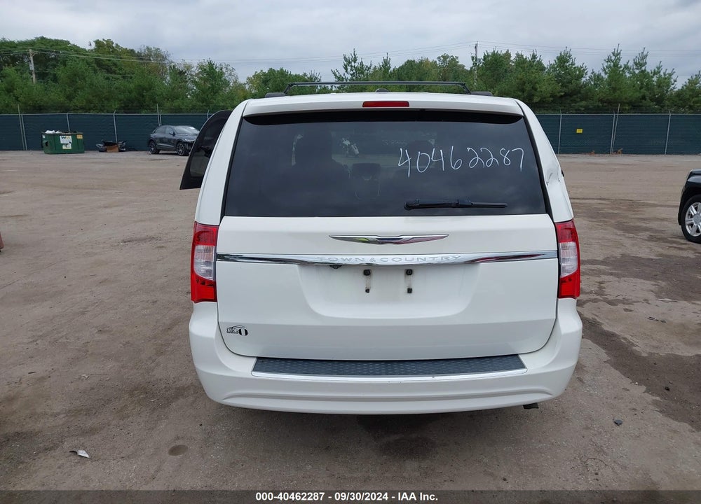 2011 CHRYSLER TOWN & COUNTRY TOURING-L VIN: 2A4RR8DG0BR607201