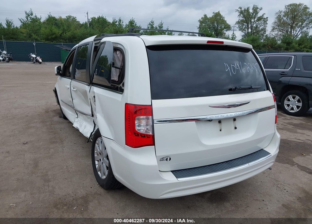 2011 CHRYSLER TOWN & COUNTRY TOURING-L VIN: 2A4RR8DG0BR607201
