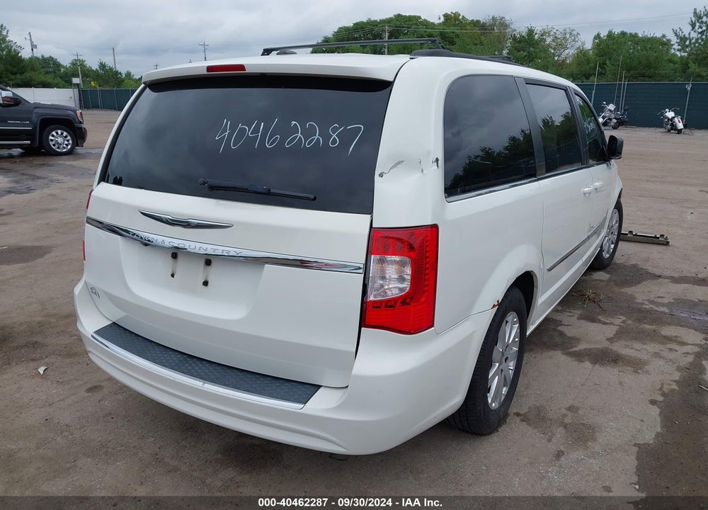 2011 CHRYSLER TOWN & COUNTRY TOURING-L VIN: 2A4RR8DG0BR607201