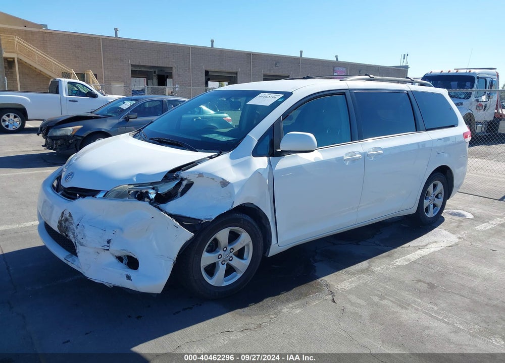2012 TOYOTA SIENNA LE V6 8 PASSENGER VIN: 5TDKK3DC1CS277119