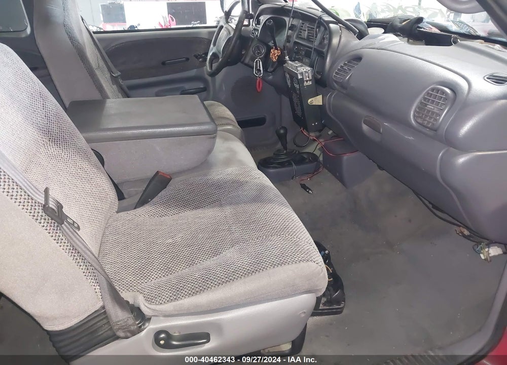 2001 DODGE RAM 1500 ST VIN: 3B7HF13Y81G755029