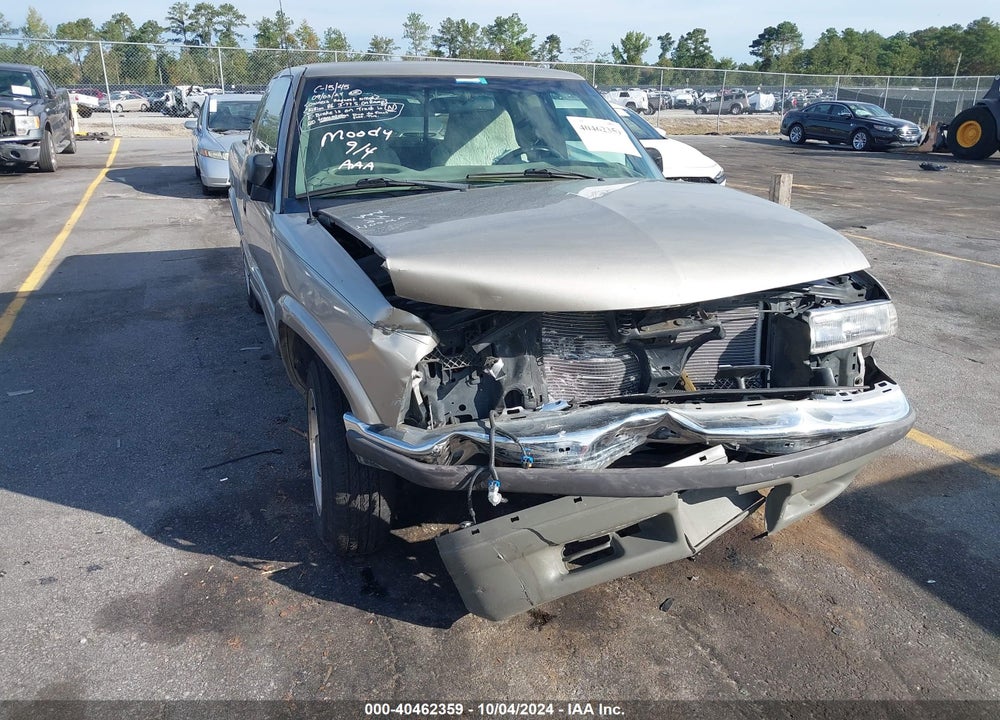 2001 CHEVROLET S-10 LS VIN: 1GCCS19W118147063
