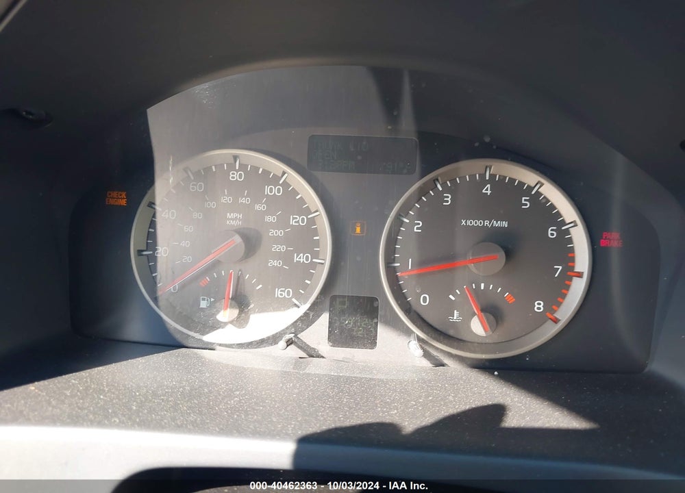 2004 VOLVO S40 2.4I/2.4I A SR (NEW) VIN: YV1MS382842027227
