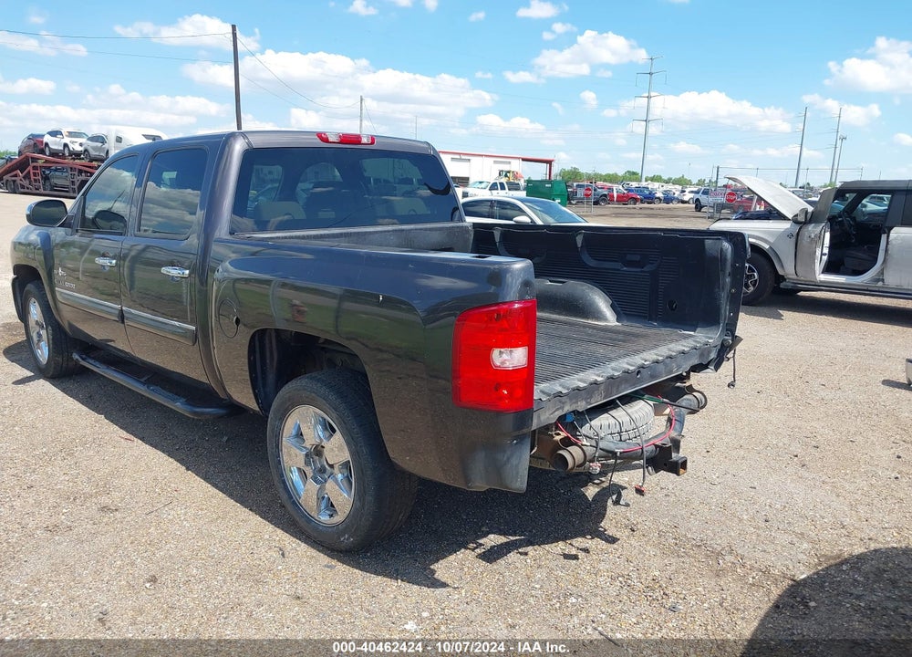 2010 CHEVROLET SILVERADO 1500 LT VIN: 3GCRCSE06AG242145