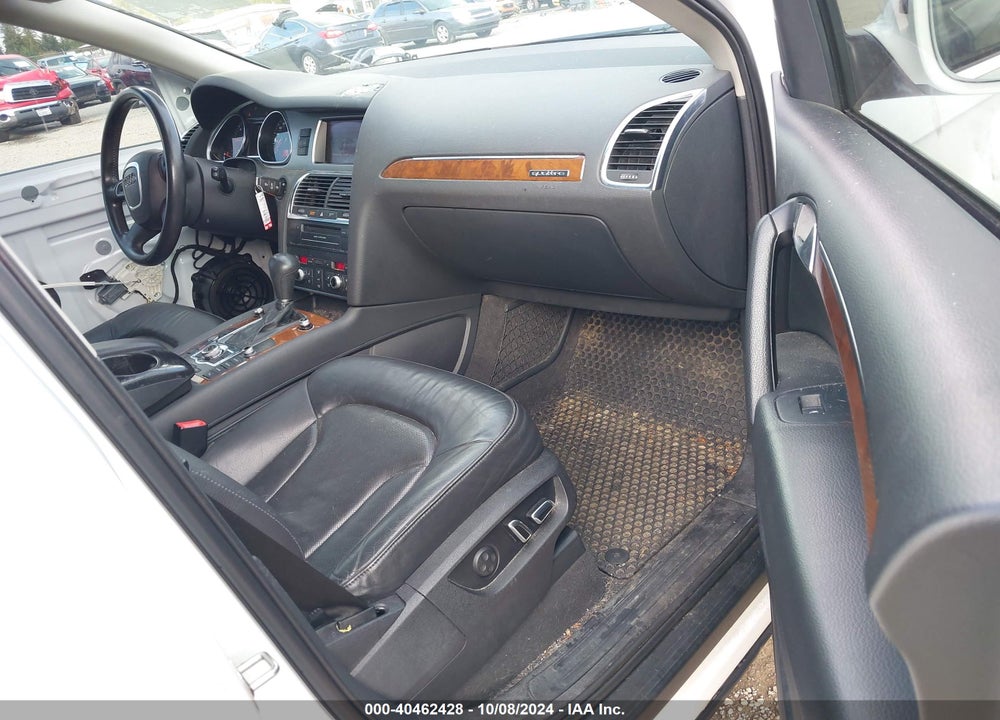 2011 AUDI Q7 3.0 TDI PREMIUM VIN: WA1VMAFE6BD002859