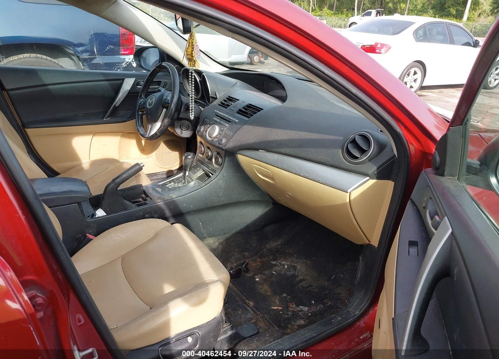 2010 MAZDA 3 S GRAND TOURING VIN: JM1BL1H56A1183261