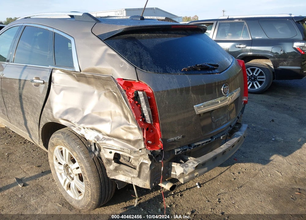 2015 CADILLAC SRX LUXURY COLLECTION VIN: 3GYFNBE33FS509831