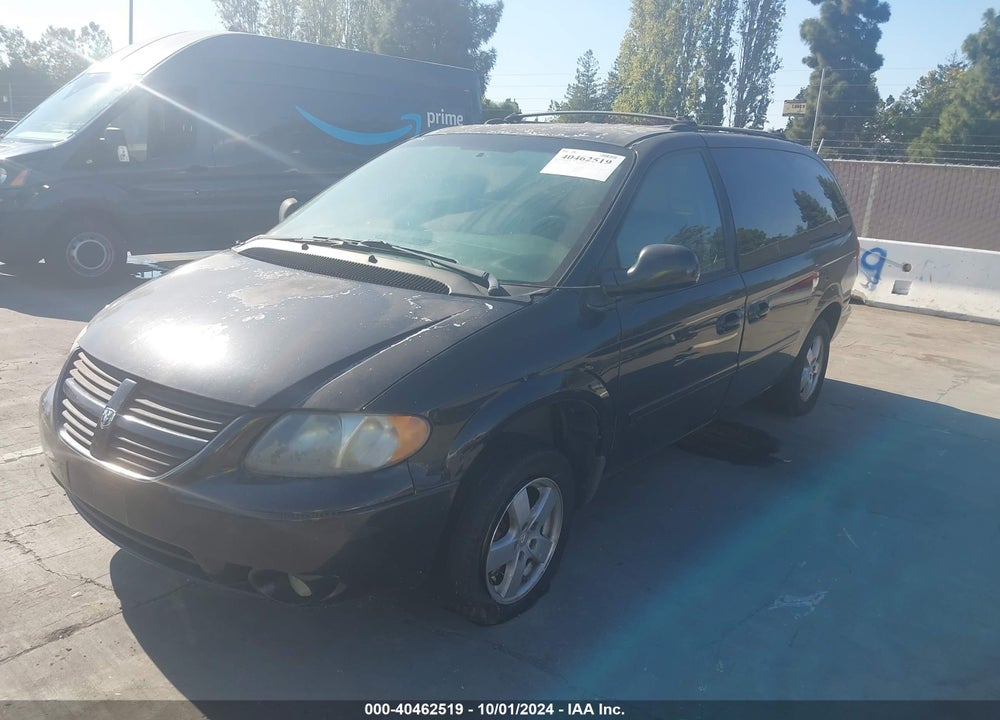 2005 DODGE GRAND CARAVAN SXT VIN: 2D8GP44L05R216824