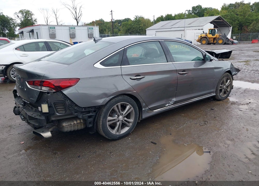 2018 HYUNDAI SONATA SPORT VIN: 5NPE34AF7JH633719