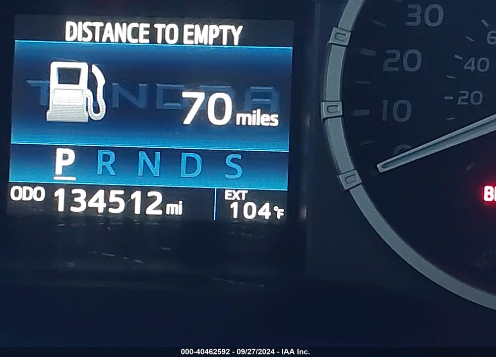 2015 TOYOTA TUNDRA SR5 5.7L V8 VIN: 5TFEY5F12FX188600
