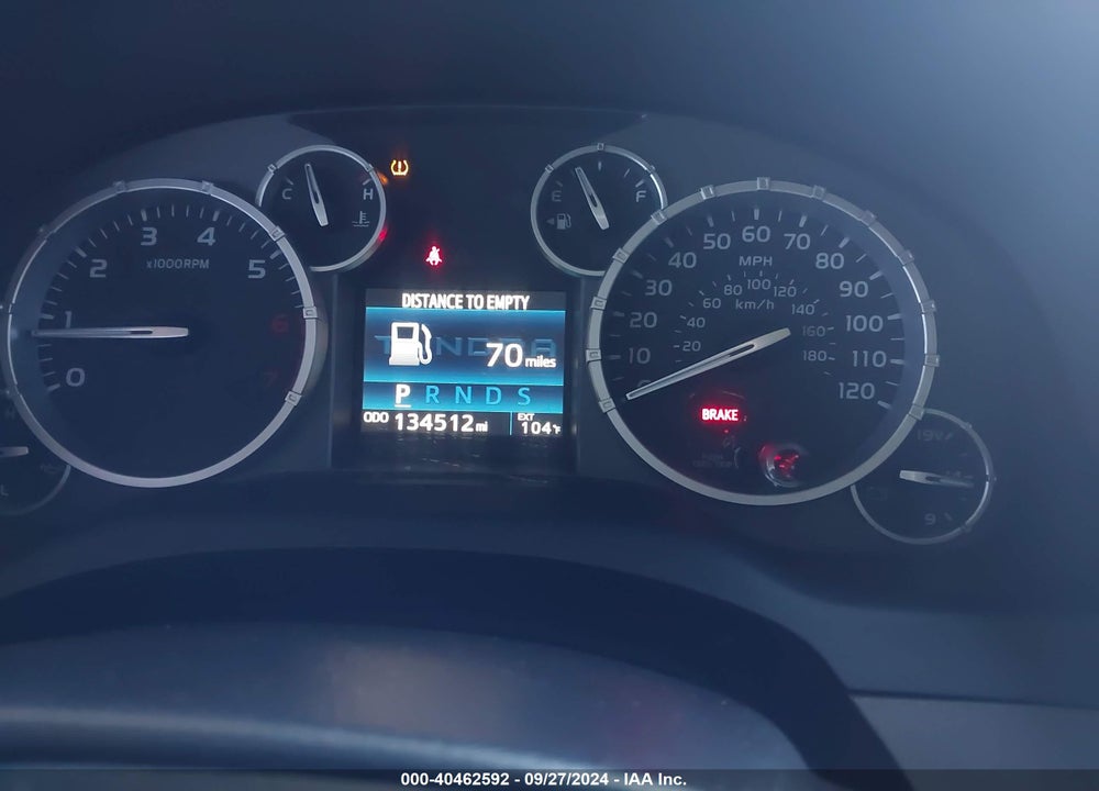 2015 TOYOTA TUNDRA SR5 5.7L V8 VIN: 5TFEY5F12FX188600