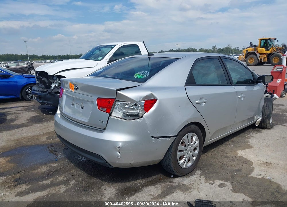 2013 KIA FORTE EX VIN: KNAFU4A22D5741150