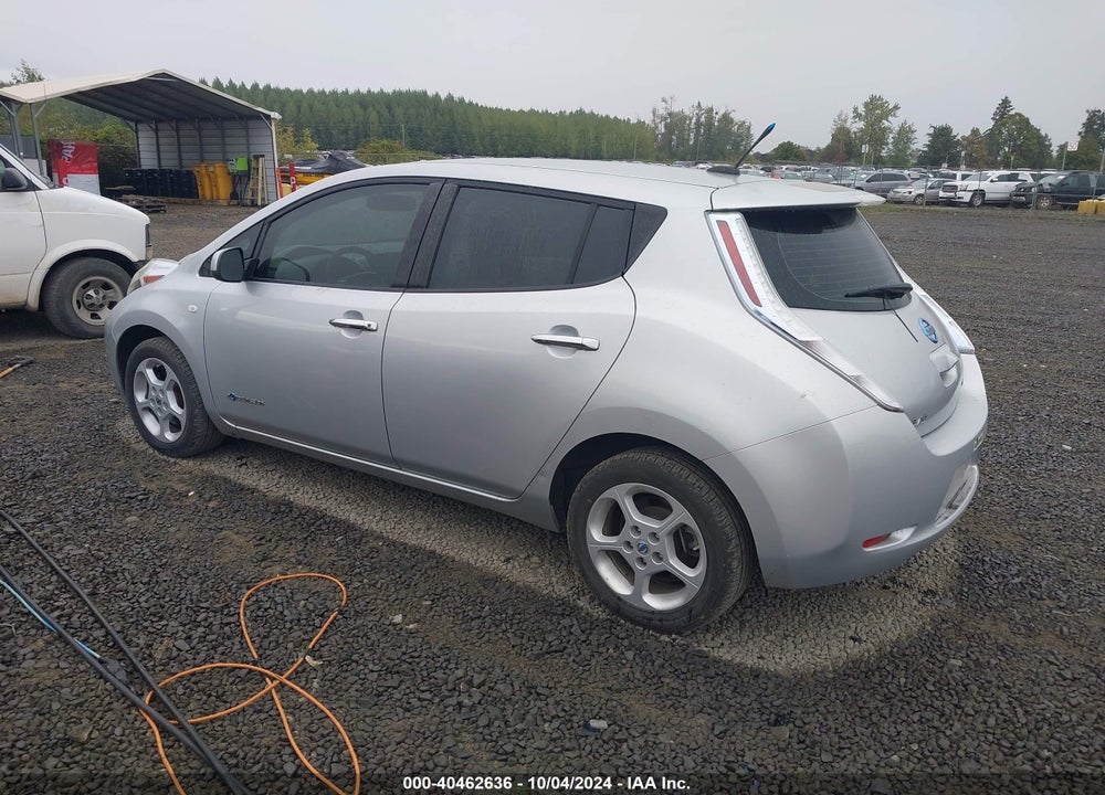 2012 NISSAN LEAF SL VIN: JN1AZ0CP0CT016143