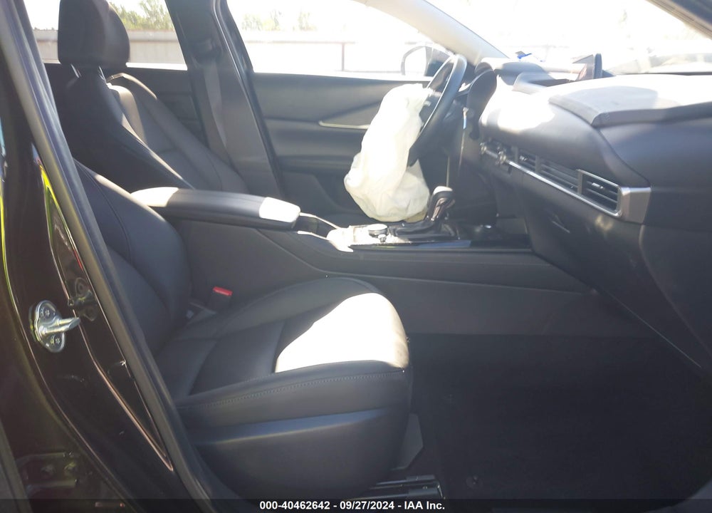 2024 MAZDA CX-30 2.5 S SELECT SPORT VIN: 3MVDMBBM2RM656663