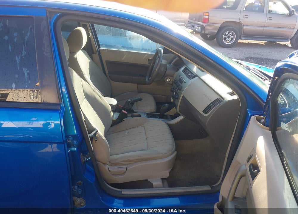 2011 FORD FOCUS SE VIN: 1FAHP3FN7BW184040