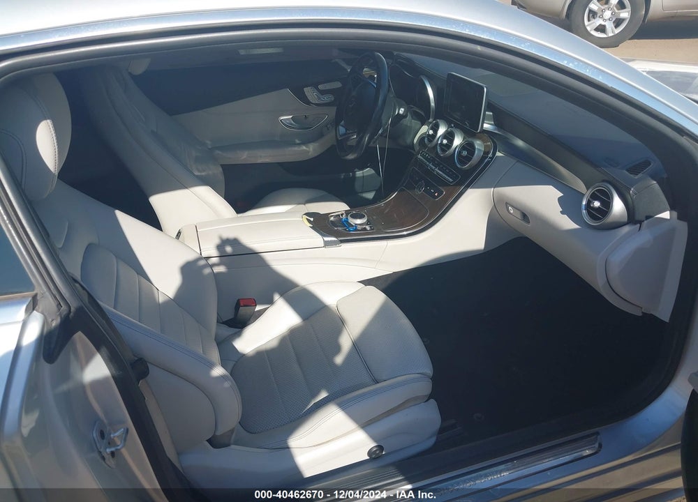 2017 MERCEDES-BENZ C 300 VIN: WDDWJ4JB8HF365720