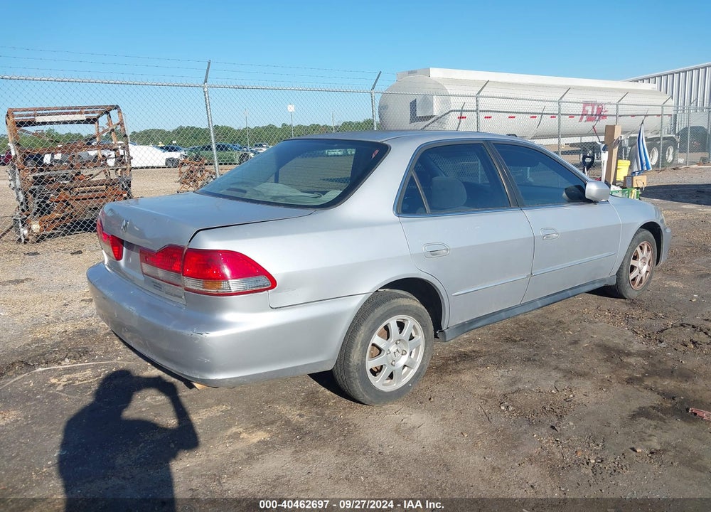 2002 HONDA ACCORD 2.3 SE VIN: 1HGCG56732A171611
