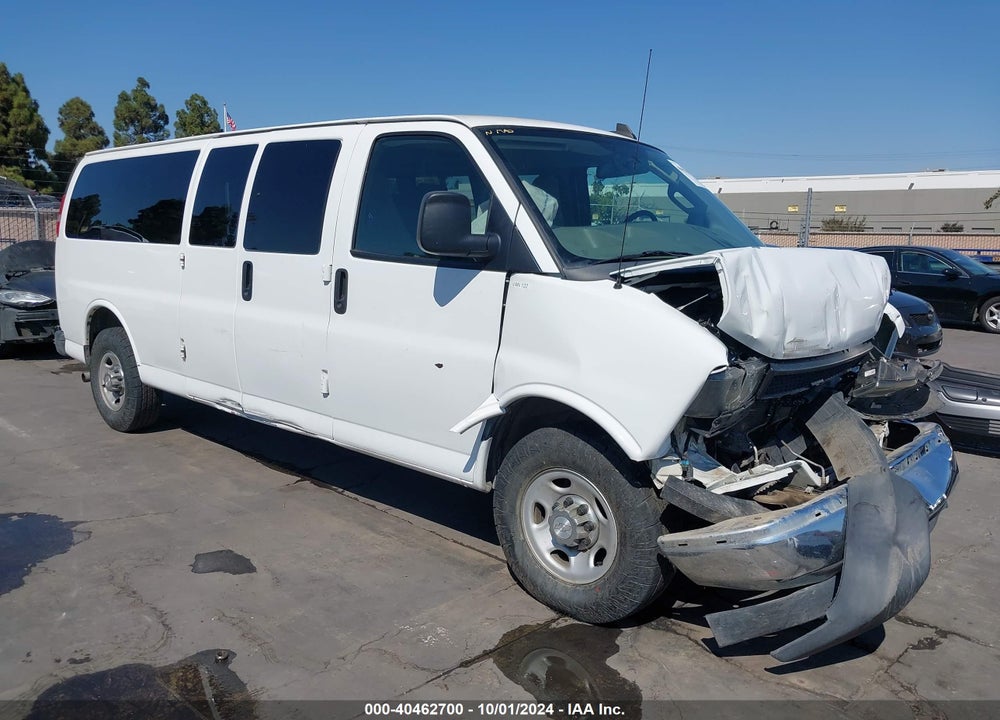 2017 CHEVROLET EXPRESS 3500 LT VIN: 1GAZGPFF5H1239422