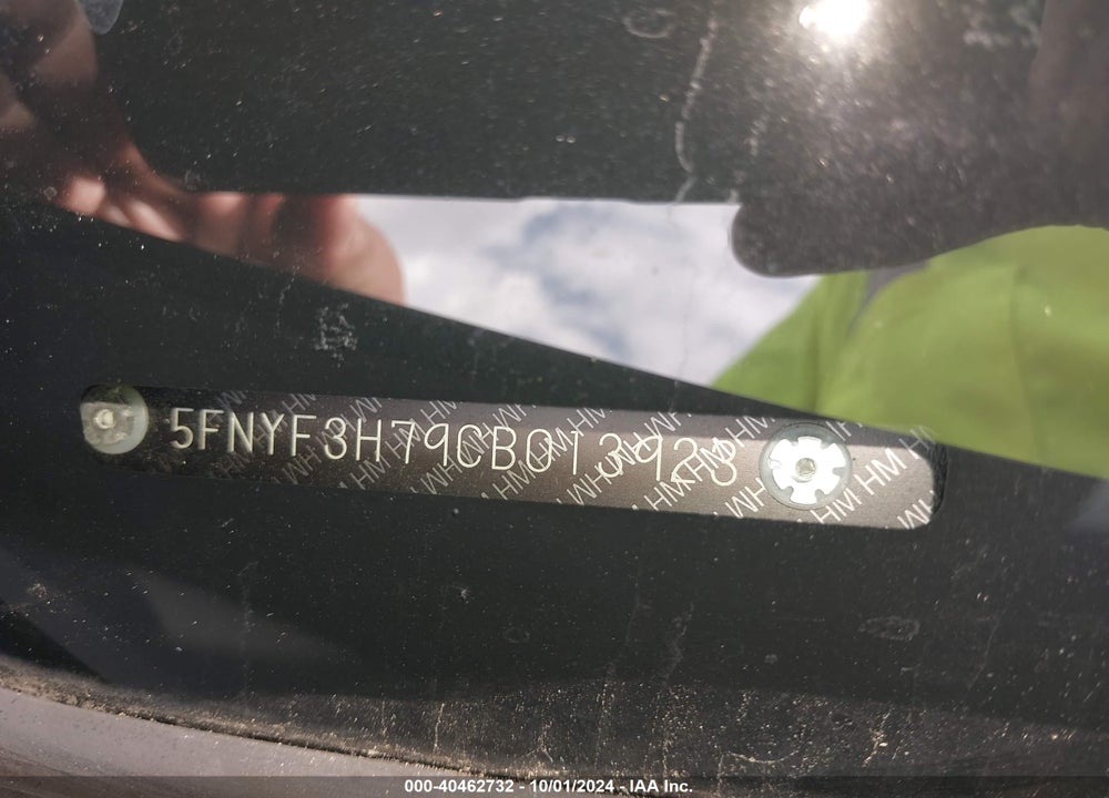 2012 HONDA PILOT EX-L VIN: 5FNYF3H79CB013923