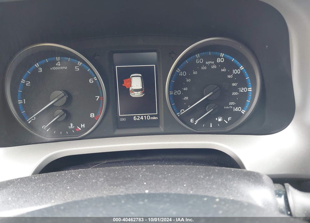 2018 TOYOTA RAV4 ADVENTURE/XLE VIN: 2T3RFREV2JW802688