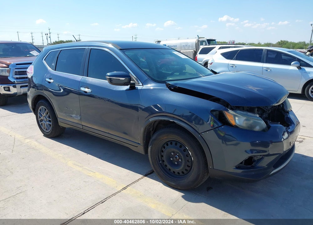 2015 NISSAN ROGUE S VIN: 5N1AT2ML5FC828656