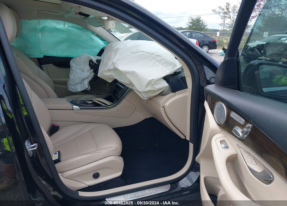 2019 MERCEDES-BENZ GLC 300 4MATIC VIN: WDC0G4KB4KF530256