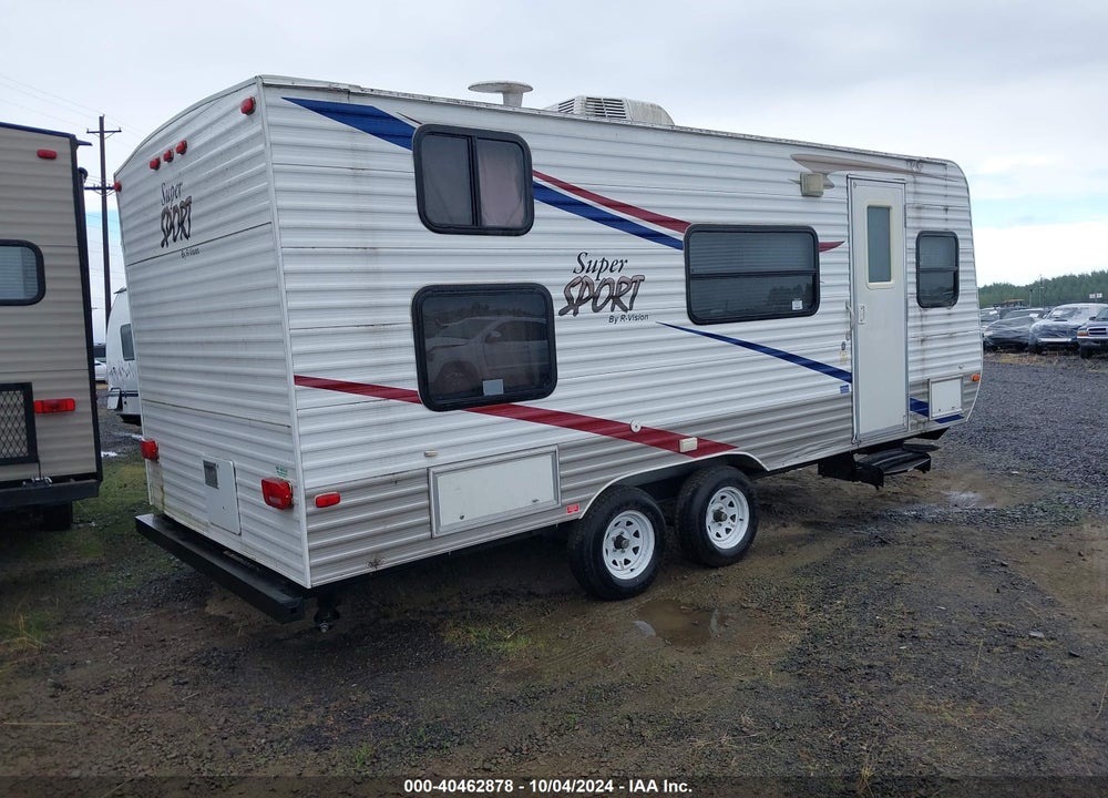 2011 R-VISION SUPER SPORT M-27BH VIN: 51V1D1A2XB1500015