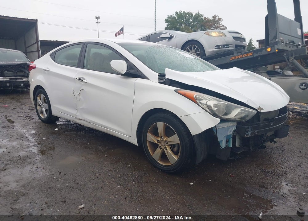 2013 HYUNDAI ELANTRA GLS VIN: 5NPDH4AE1DH374329