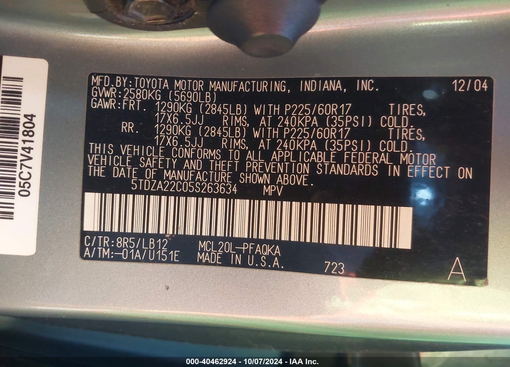 2005 TOYOTA SIENNA XLE VIN: 5TDZA22C05S263634