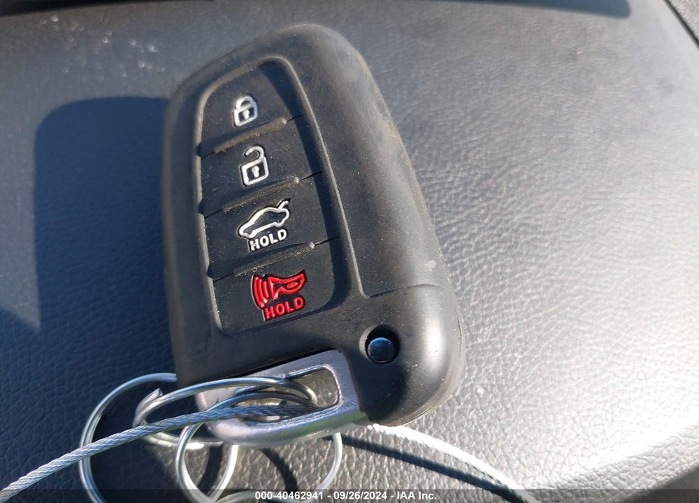 2012 HYUNDAI SONATA HYBRID VIN: KMHEC4A43CA024521