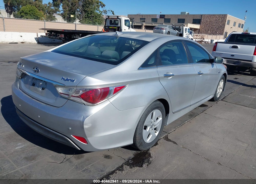2012 HYUNDAI SONATA HYBRID VIN: KMHEC4A43CA024521