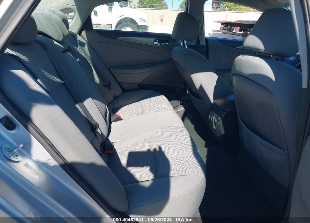 2012 HYUNDAI SONATA HYBRID VIN: KMHEC4A43CA024521