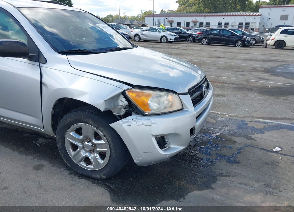 2012 TOYOTA RAV4 VIN: 2T3KF4DV7CW134282