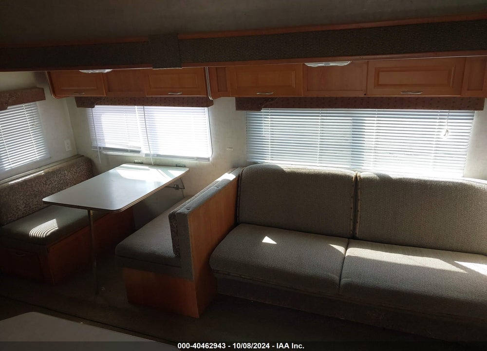 2005 THOR VORTEX 36WTB VIN: 4XTFS36215C558359