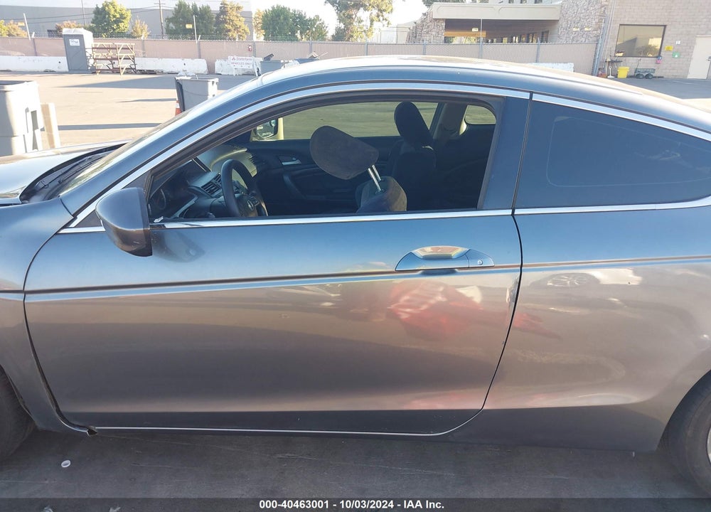 2010 HONDA ACCORD 2.4 LX-S VIN: 1HGCS1A35AA007965