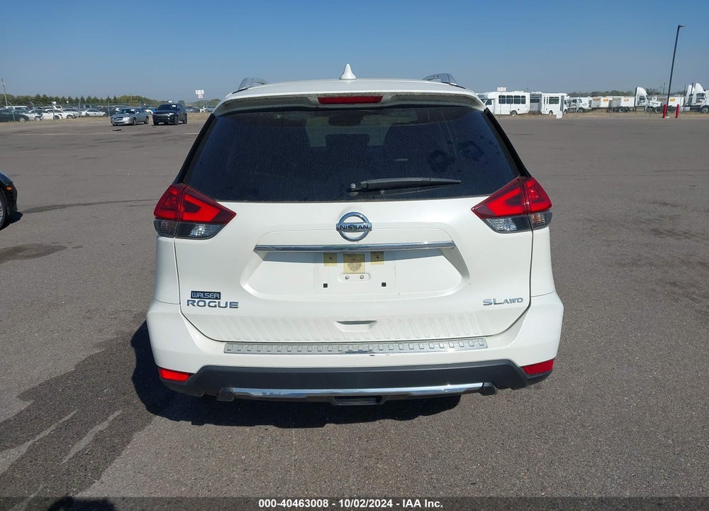 2018 NISSAN ROGUE SL VIN: JN8AT2MV2JW327094