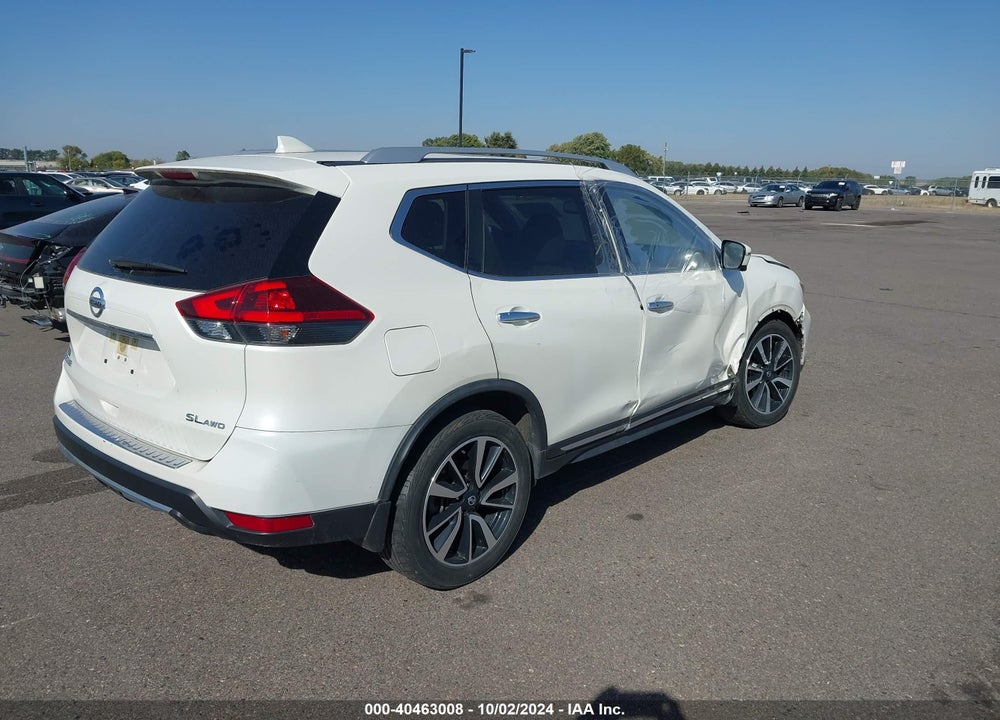 2018 NISSAN ROGUE SL VIN: JN8AT2MV2JW327094