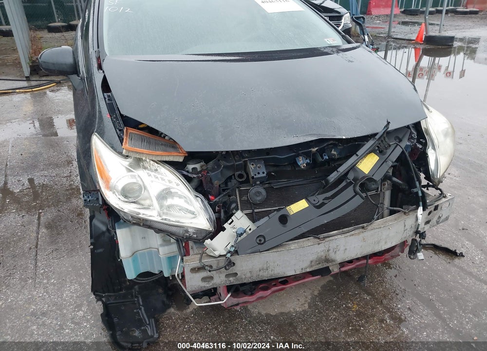 2013 TOYOTA PRIUS TWO VIN: JTDKN3DU3D1640714