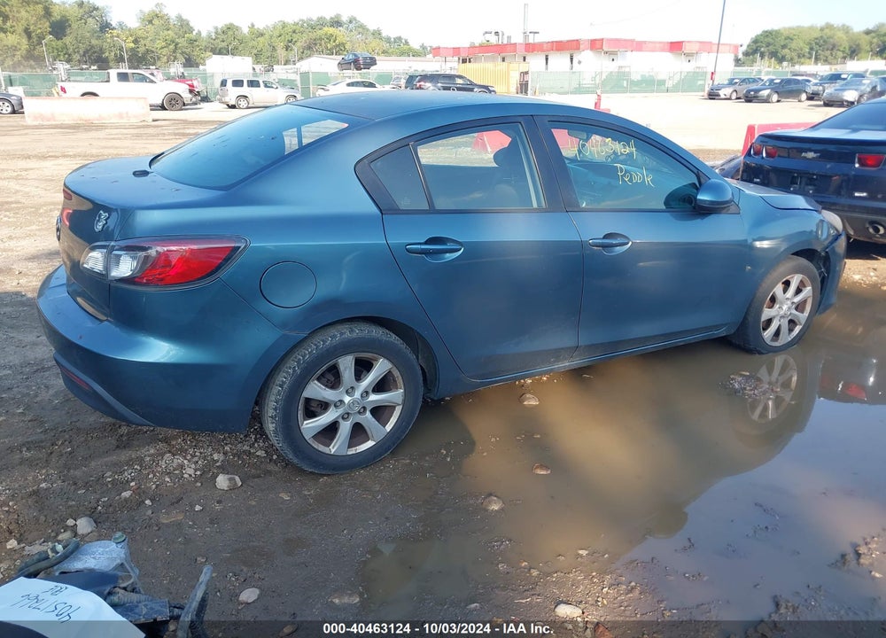 2010 MAZDA 3 I TOURING VIN: JM1BL1SG2A1129661