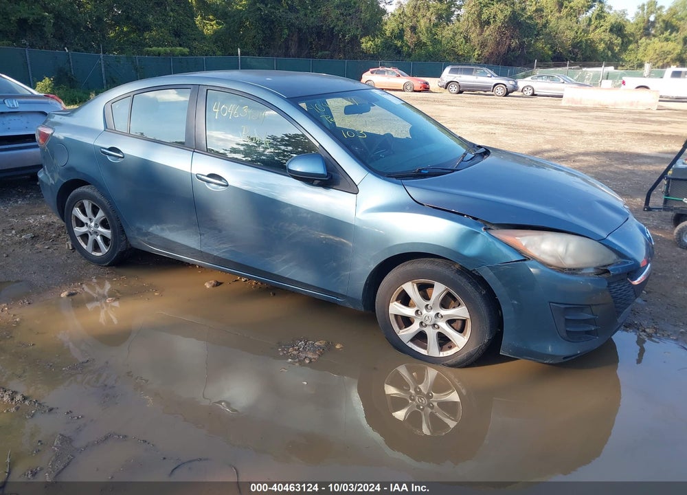 2010 MAZDA 3 I TOURING VIN: JM1BL1SG2A1129661
