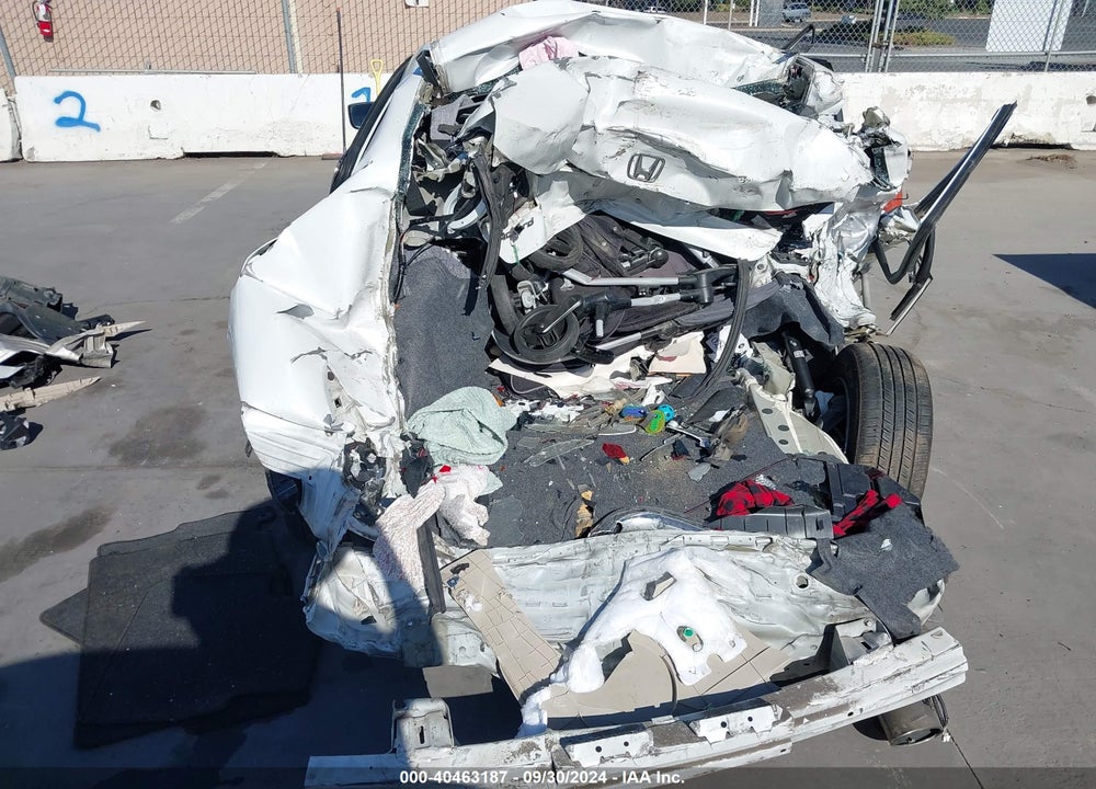 2017 HONDA ACCORD LX VIN: 1HGCR2F37HA233008