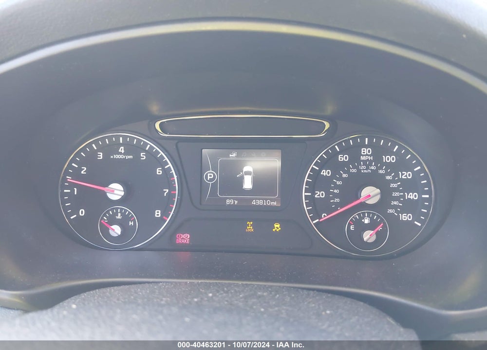 2016 KIA SORENTO 2.4L LX VIN: 5XYPGDA33GG165801